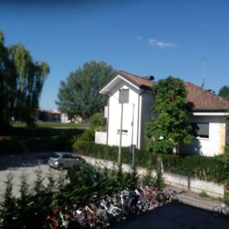 Vicino Al Prato Della Valle Intero Appartamento Parcheggio Facile Di Fronte Pádua Exterior foto