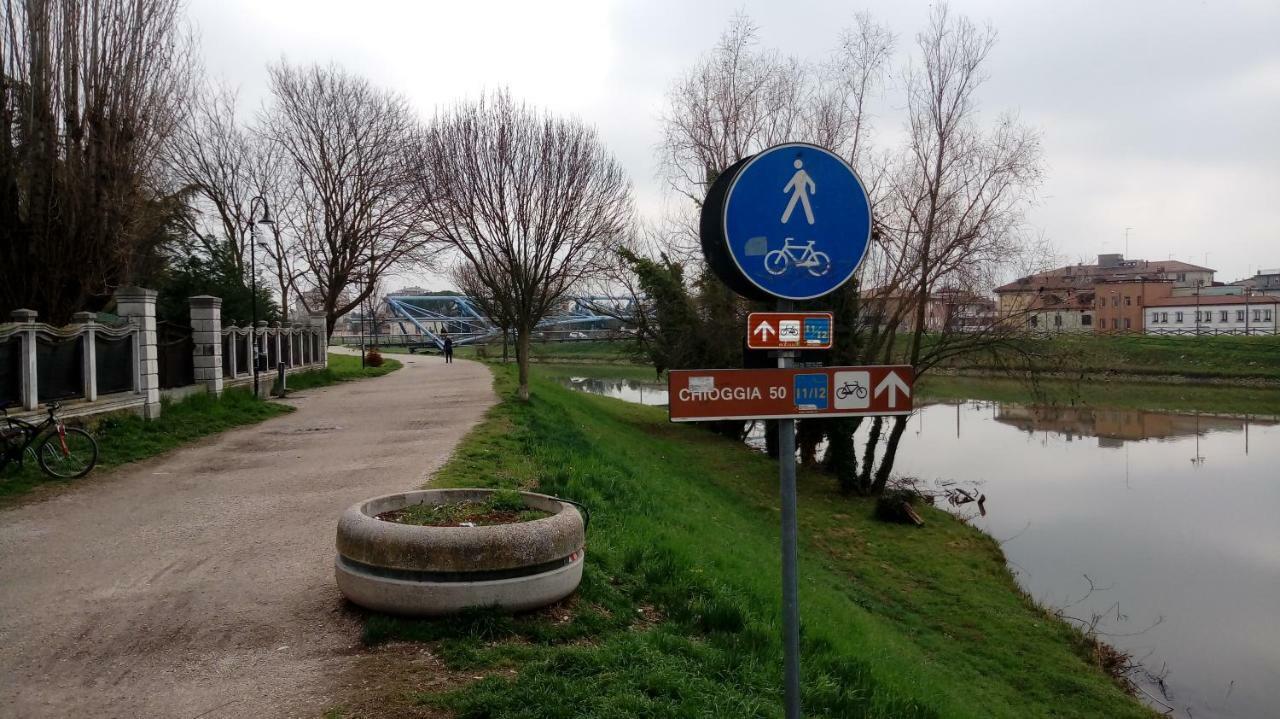 Vicino Al Prato Della Valle Intero Appartamento Parcheggio Facile Di Fronte Pádua Exterior foto